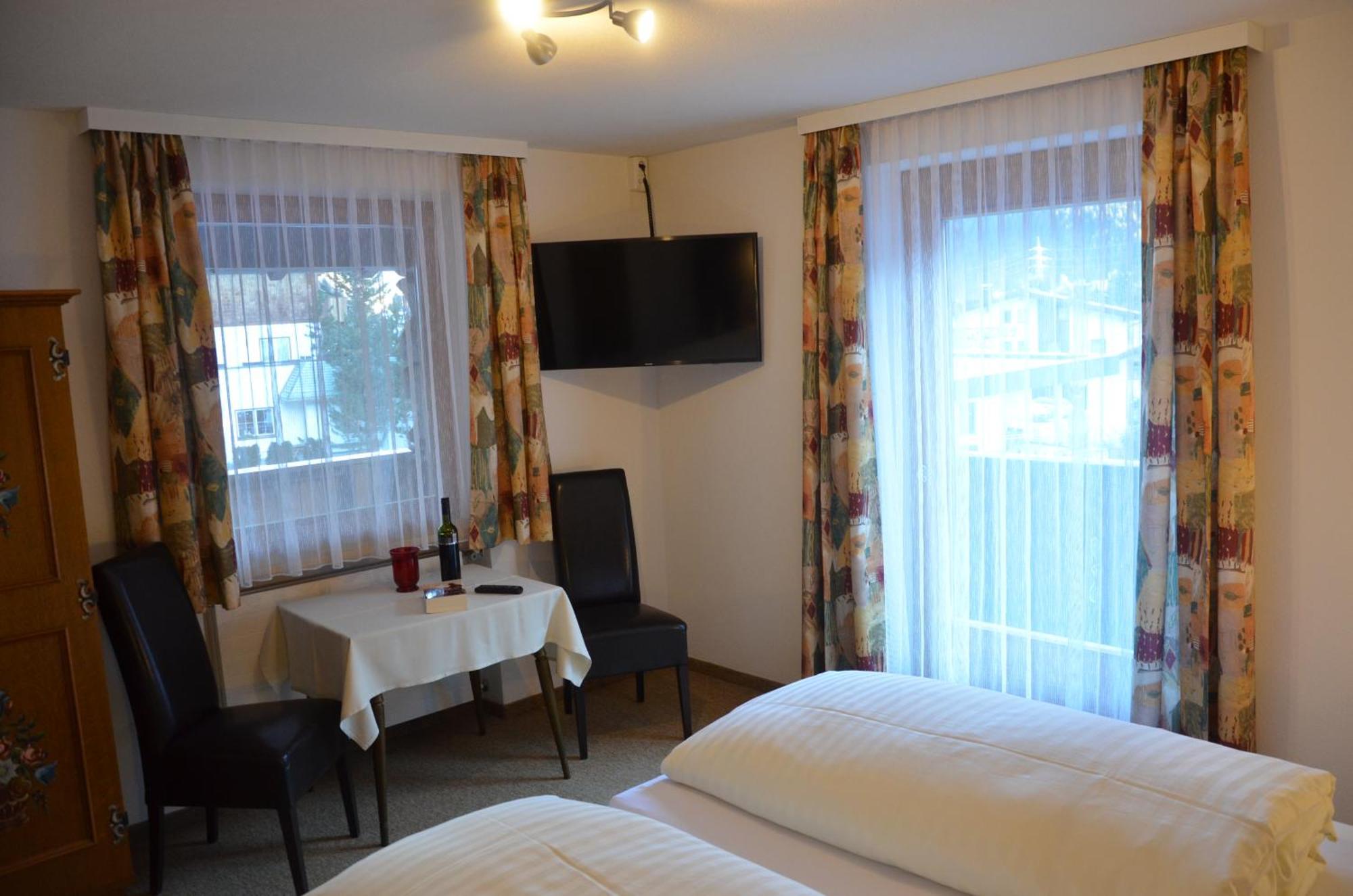 Hotel Pettneuerhof Pettneu am Arlberg Exteriér fotografie