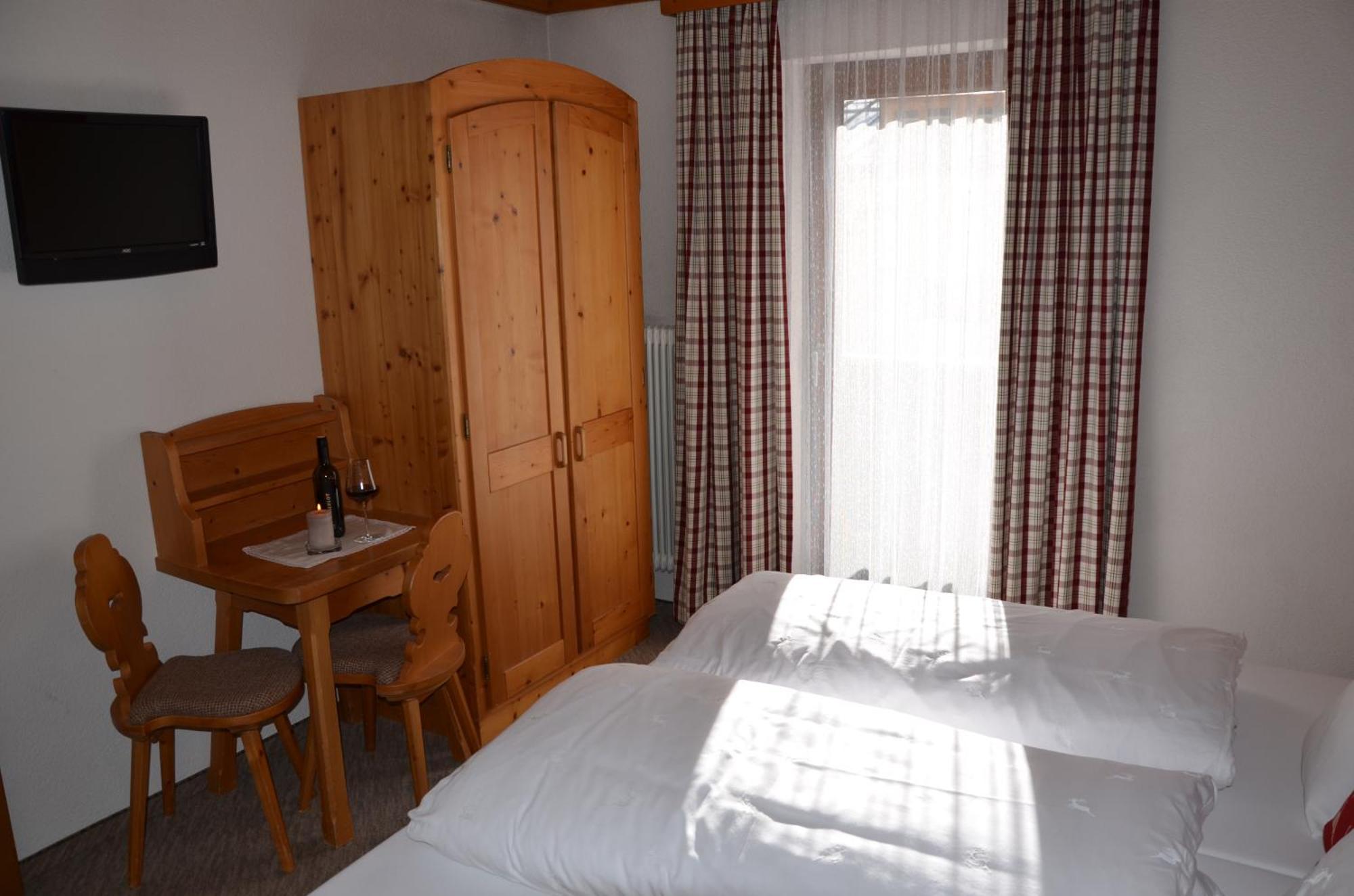 Hotel Pettneuerhof Pettneu am Arlberg Exteriér fotografie